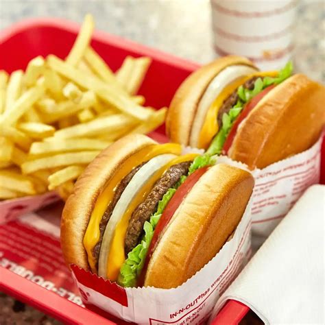 In-N-Out Burger opens Denver location on Friday